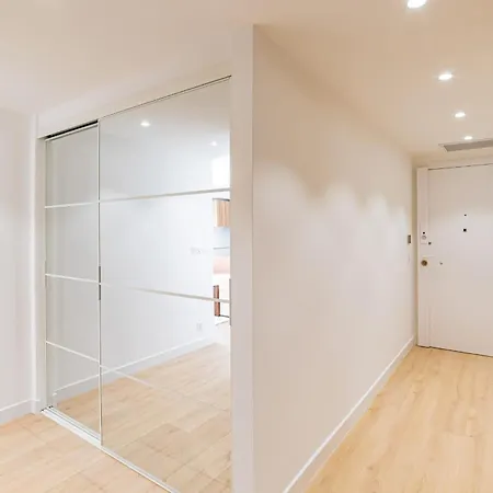 Ref 2011 - - For Rent Lägenhet