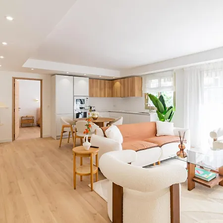 Ref 2011 - - For Rent Apartment Cannes